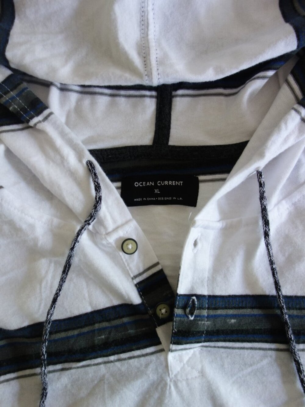 NWT OCEAN CURRENT Long Sleeve Hooded Striped Pullover w/ Buttons Shirt – XL